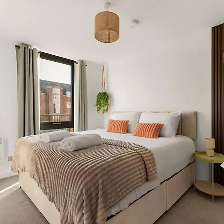 דירה Heart Of Retreat, 2br Near Shambles, Free Parking & Gym, Centre