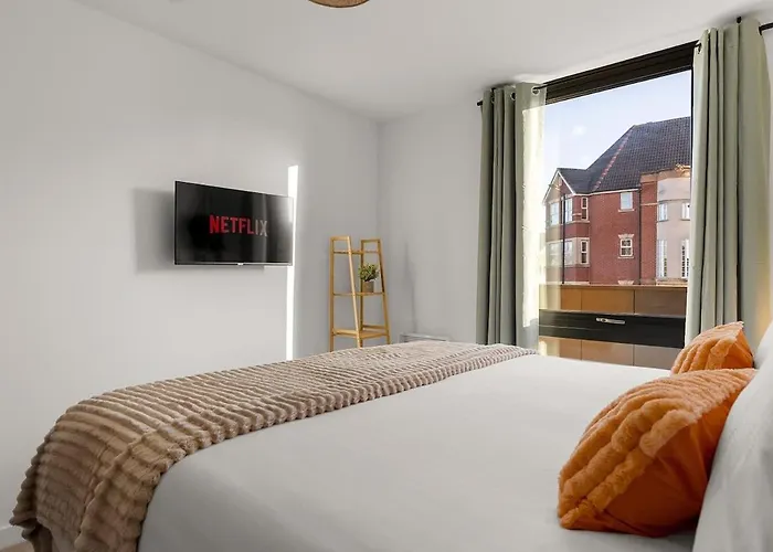 Appartamento Heart Of Retreat, 2br Near Shambles, Free Parking & Gym, Centre