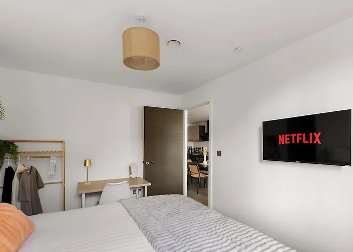 Apartamento Heart Of Retreat, 2br Near Shambles, Free Parking & Gym, Centre